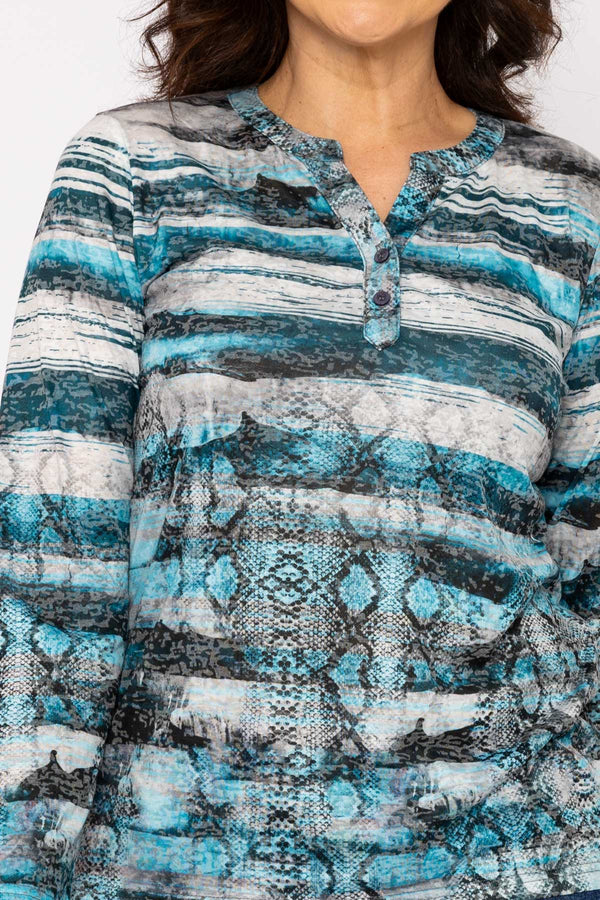 Carraig Donn Printed Burnout Top in Blue