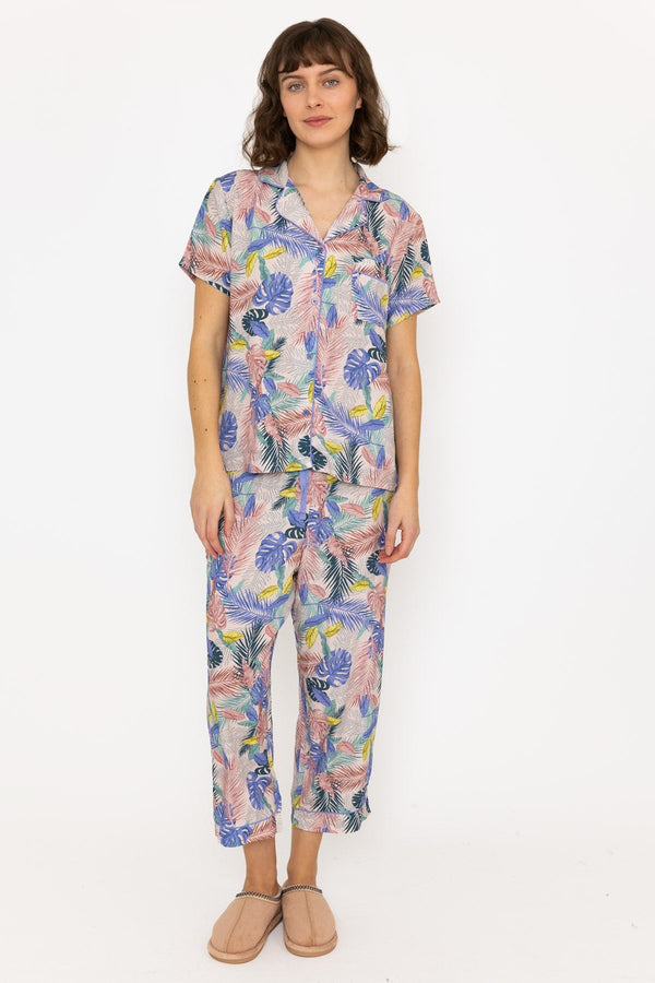 Carraig Donn Pyjama Set With 3/4 Leg in Pink Print