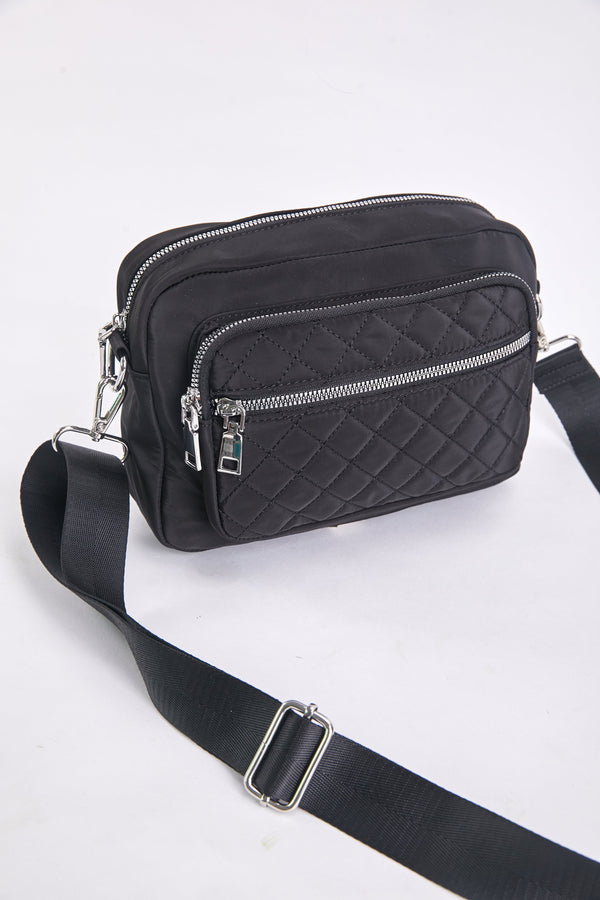 Carraig Donn Quilted Front Camera Bag in Black