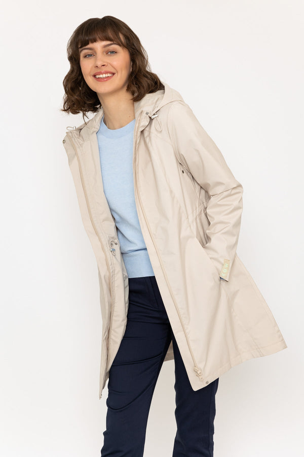Carraig Donn Rain Mac in Ecru