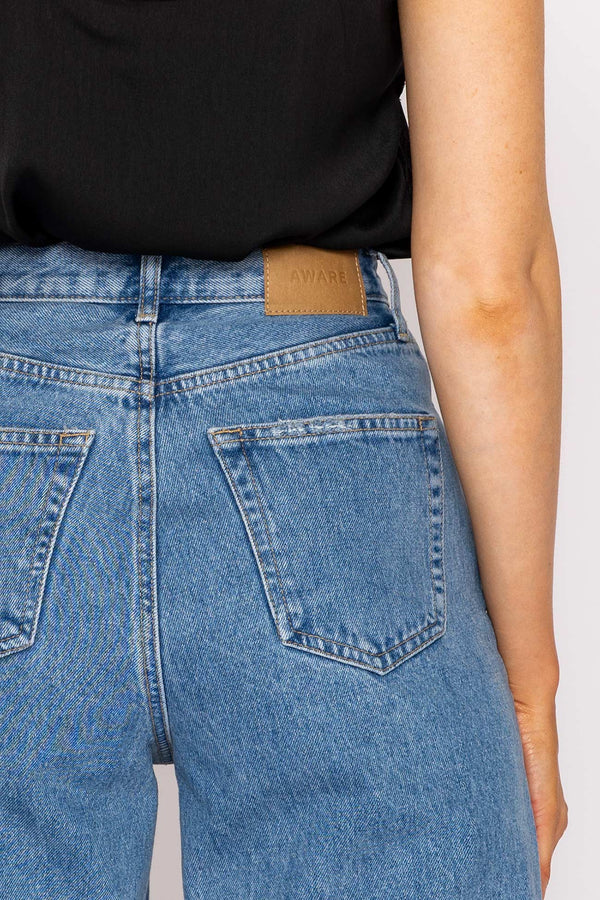Carraig Donn Rebecca Wide Jeans in Denim 32"