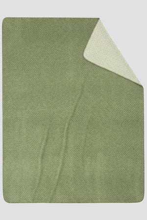 Carraig Donn Recover Tiny Diamond Throw 150x200cm in Green