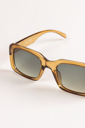Carraig Donn Rectangular Frame Sunglasses