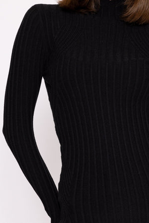Carraig Donn Rib Knit Top in Black