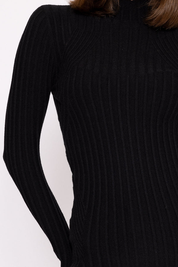 Carraig Donn Rib Knit Top in Black