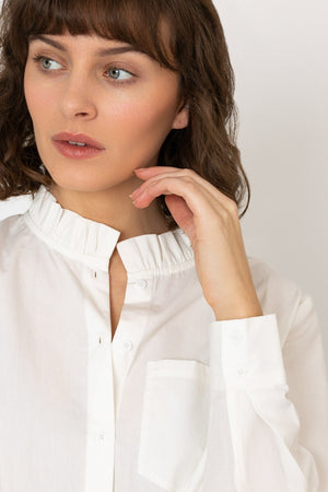 Carraig Donn Ruffle Shirt in White