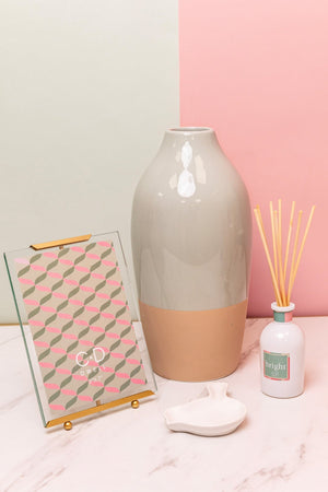 Carraig Donn Sage Green Decorative Vase