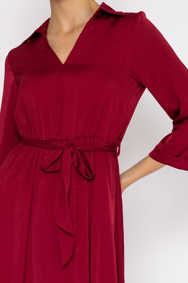 Carraig Donn Satin V-Neck Dress in Burgundy