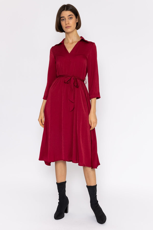 Carraig Donn Satin V-Neck Dress in Burgundy