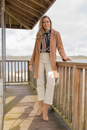 Carraig Donn Seamless Hem Jeans in Cream