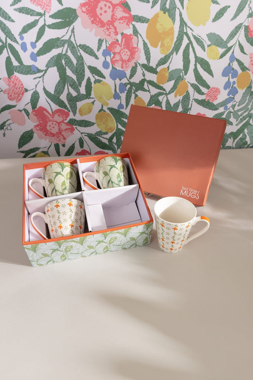 Set Of 4 Country Chic Mugs