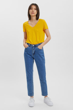 Carraig Donn Short Sleeve V-Neck Top in Yellow