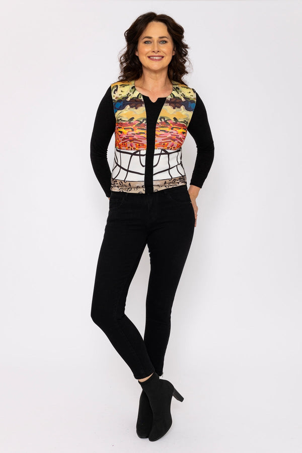 Carraig Donn Short Zip Jeans in Black