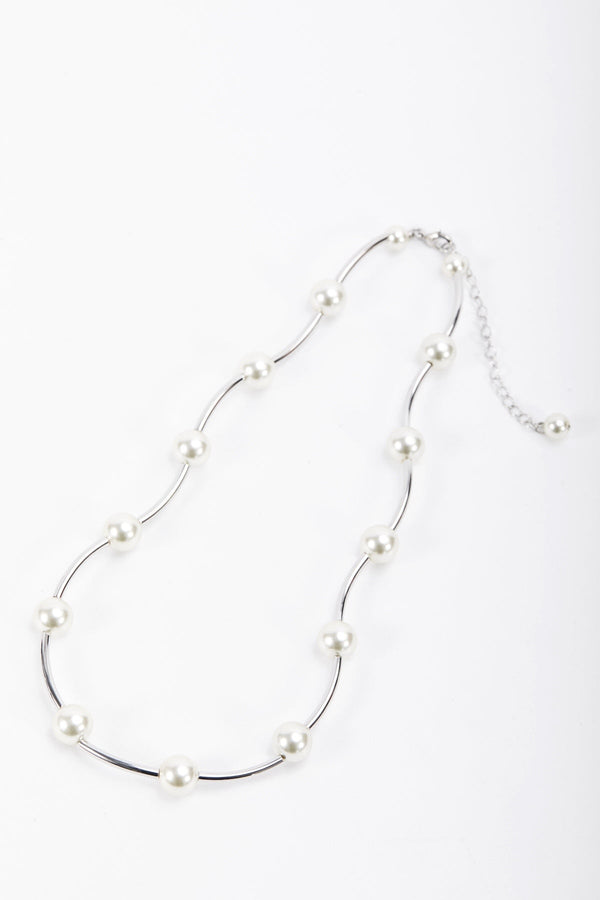 Carraig Donn Silver Tone Curved Pearl Necklace