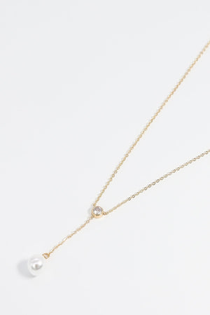 Carraig Donn Single Drop Pearl Necklace