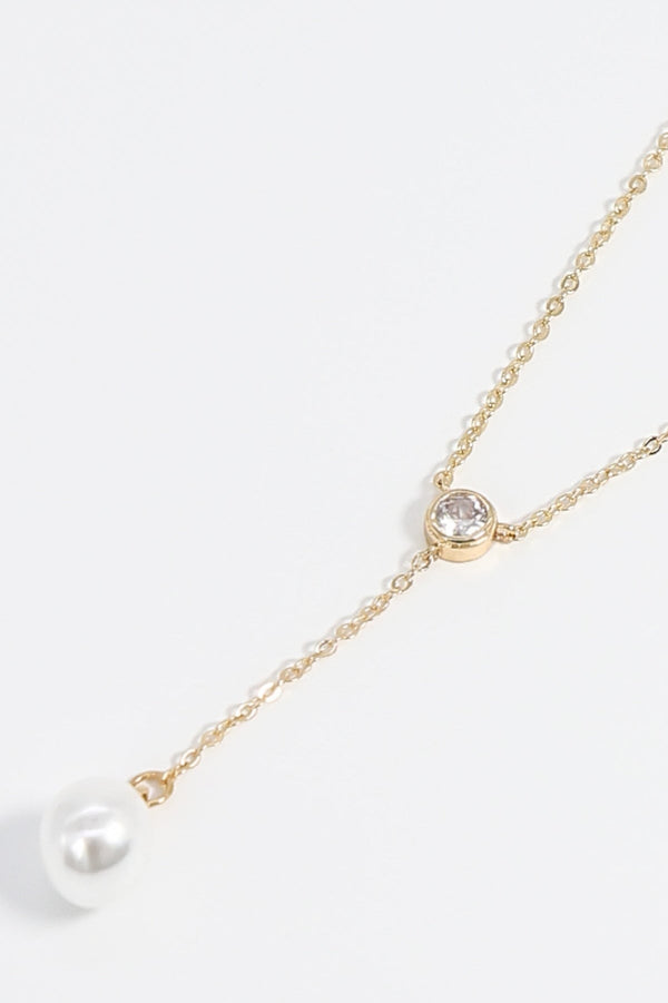 Carraig Donn Single Drop Pearl Necklace