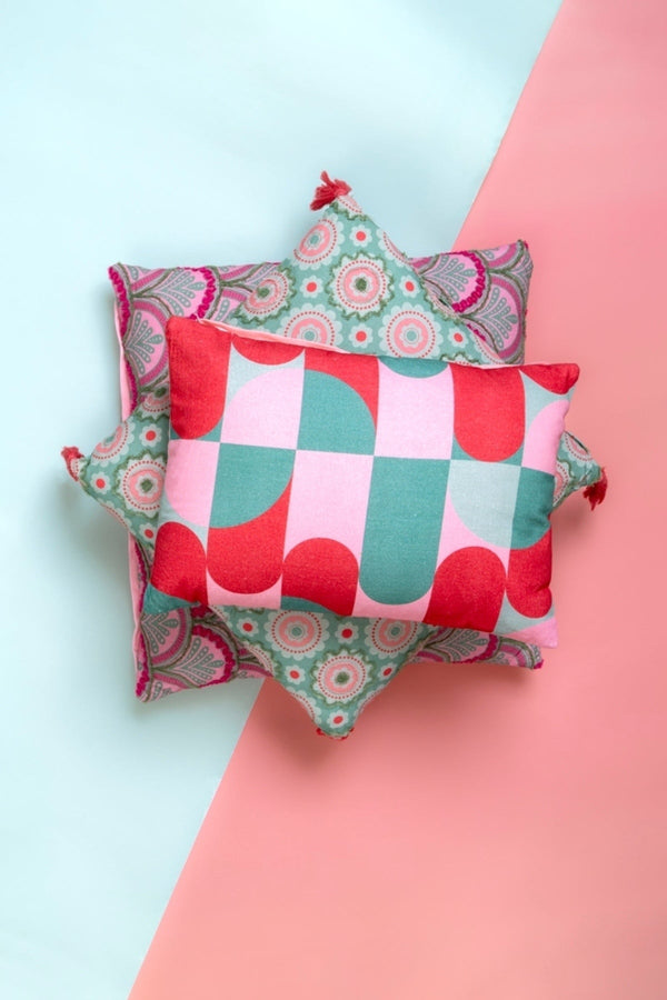 Carraig Donn Sloane Pink Printed Cushion