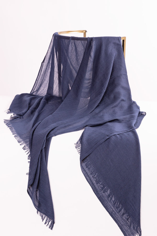 Carraig Donn Soft Touch Scarf in Navy