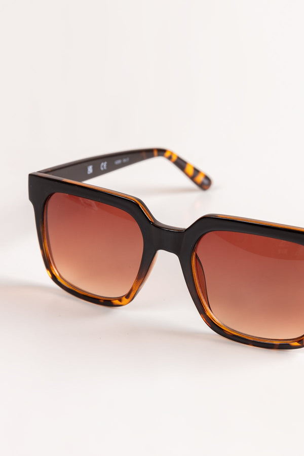 Carraig Donn Square Tortoise Shell Sunglasses