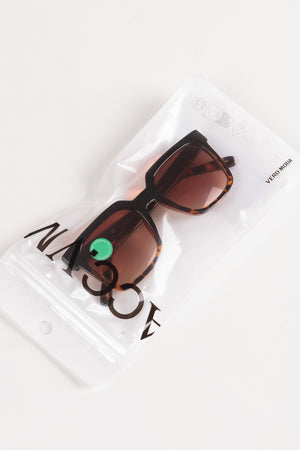 Carraig Donn Square Tortoise Shell Sunglasses