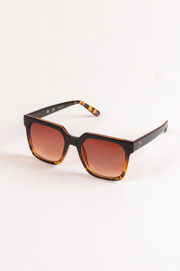 Carraig Donn Square Tortoise Shell Sunglasses