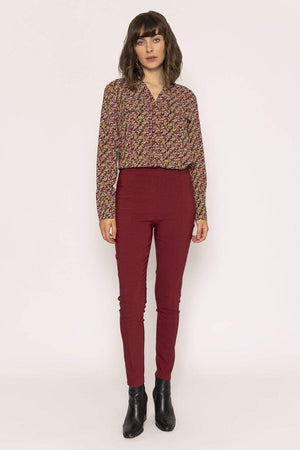 Carraig Donn Stretch Pant in Red
