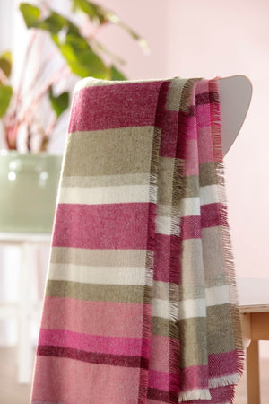 Carraig Donn Stripe Out Pink Blanket