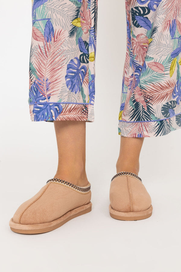 Carraig Donn Suedette Mule Slippers in Pink