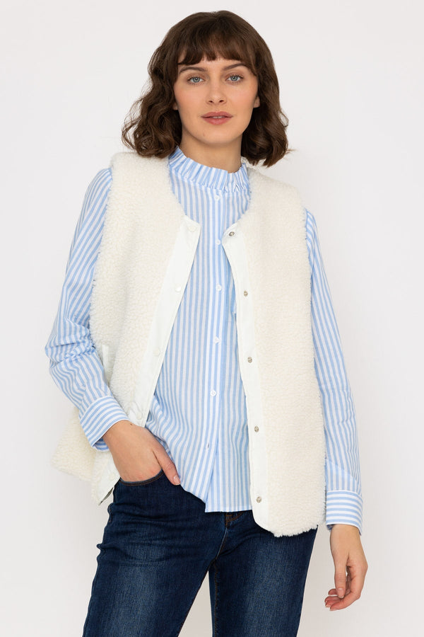 Carraig Donn Teddy Gilet in Ecru
