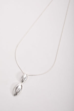 Carraig Donn Textured Drop Necklace