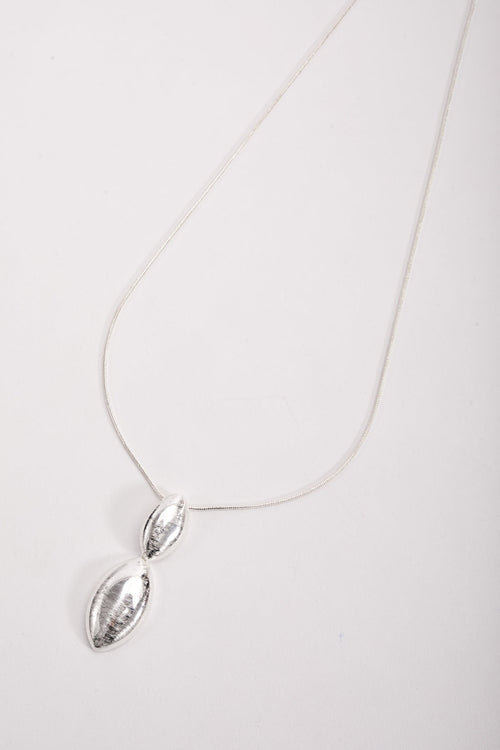 Carraig Donn Textured Drop Necklace