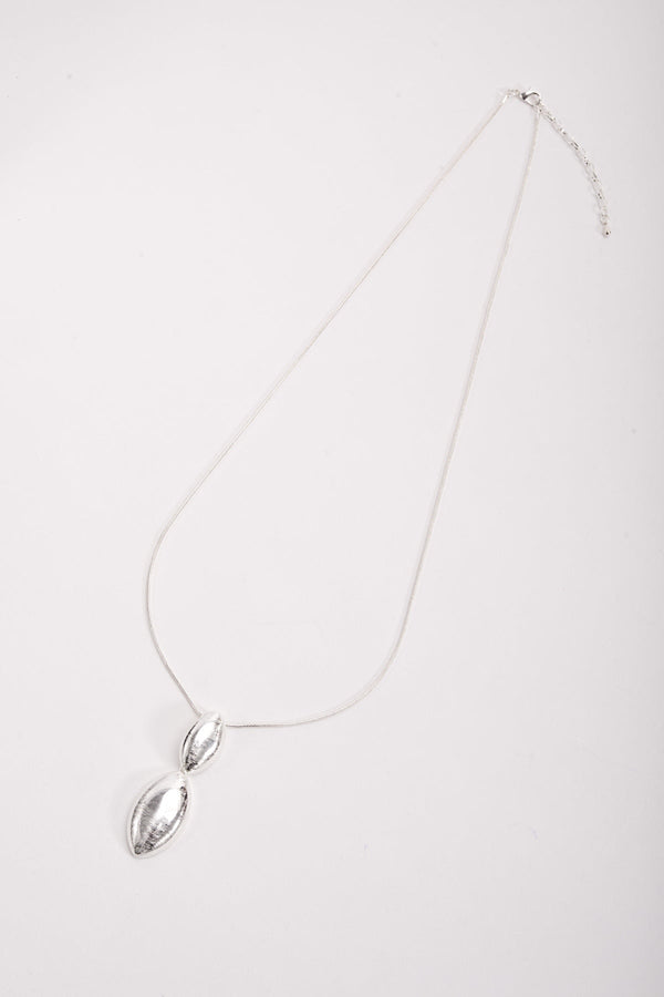 Carraig Donn Textured Drop Necklace