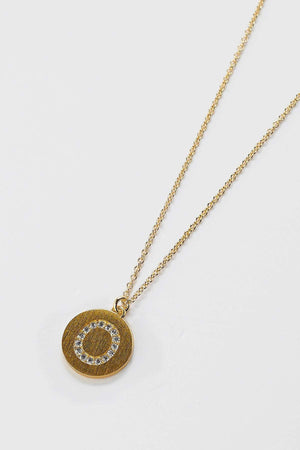 Carraig Donn The "O" Initial Necklace in Gold