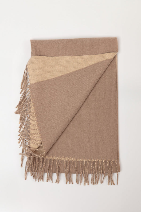 Carraig Donn Two Tone Soft Touch Scarf in Natural