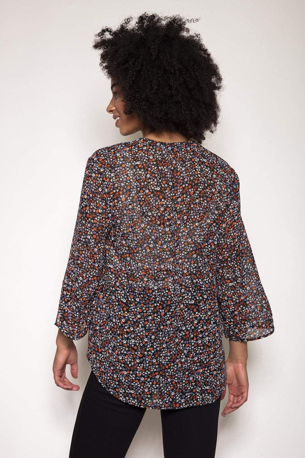 Carraig Donn V-Neck Blouse in Floral Print