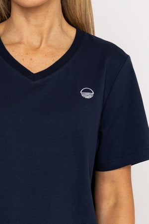 Carraig Donn V-Neck T-Shirt in Navy