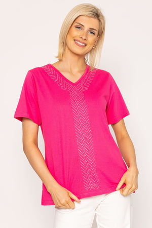 Carraig Donn V-Neck T-Shirt in Raspberry