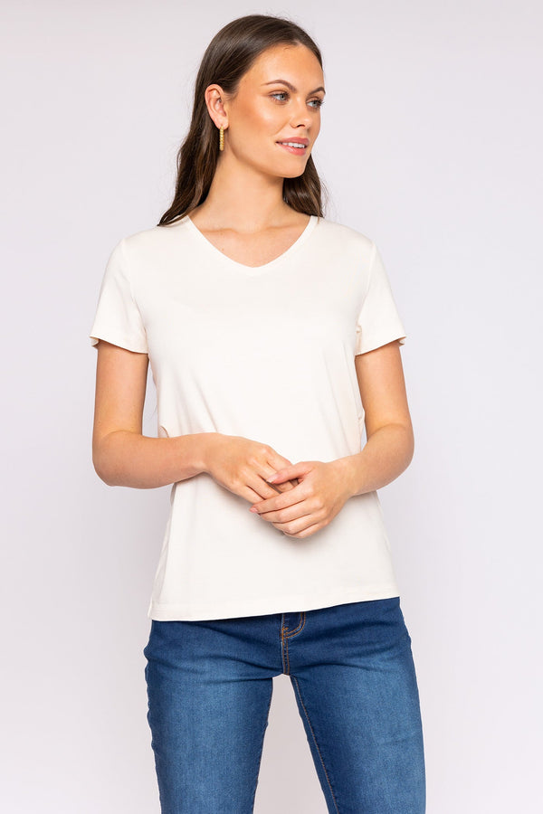 Carraig Donn V Neck Tee in Ecru