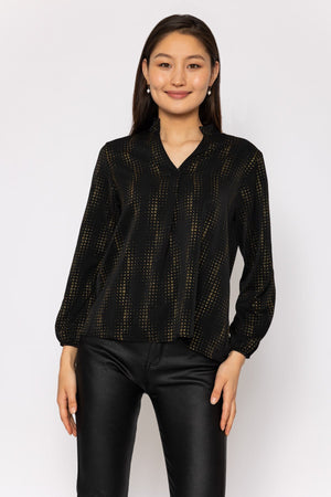 Carraig Donn V-Neck Top in Black