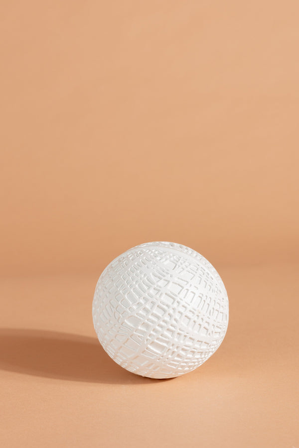 Carraig Donn Weave Ball Decor