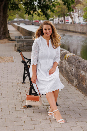 Carraig Donn White Lace Dress