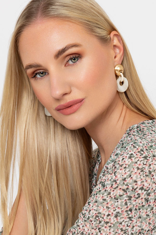 Carraig Donn White Tortoise Drop Link Earrings