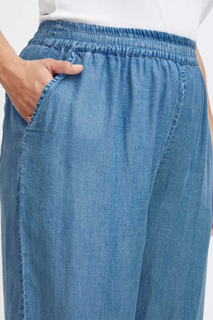 Carraig Donn Wide Leg Jeans in Denim