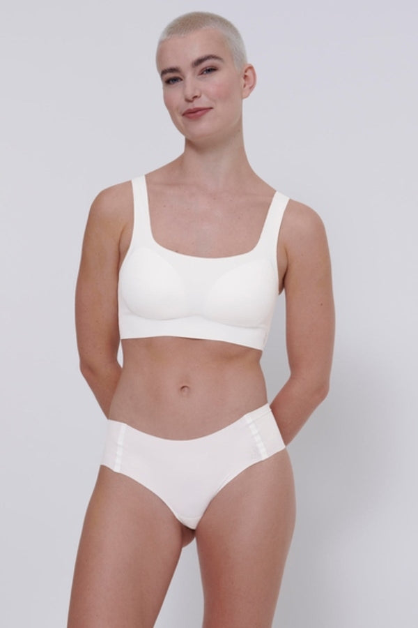 Carraig Donn Zero Feel High Waist Briefs in White