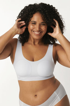Carraig Donn Zero Feel Top in White