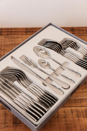 Carraig Donn Zeus 24 Piece Cutlery Set