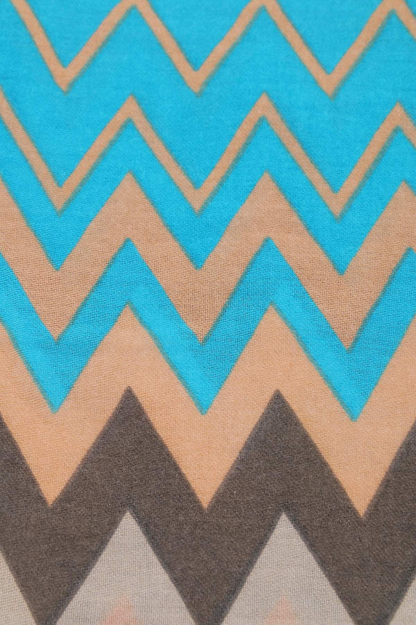 Carraig Donn Zig Zag Print Scarf in Khaki