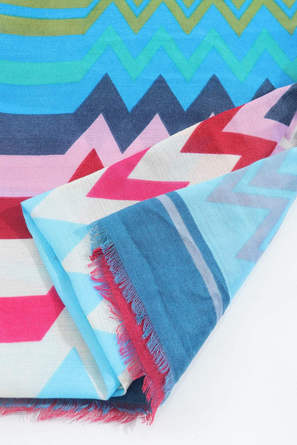 Carraig Donn Zig Zag Print Scarf in Navy